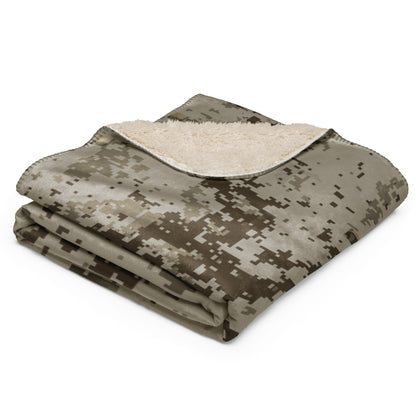 Erie Marsh Sherpa blanket